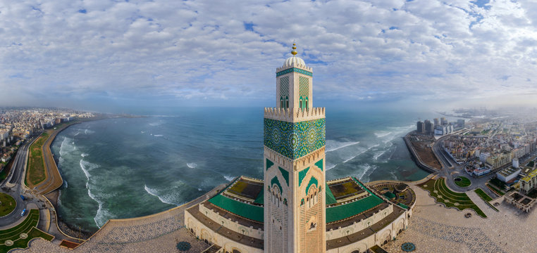 5 Days Tour from Casablanca to Merzouga Desert & Marrakech